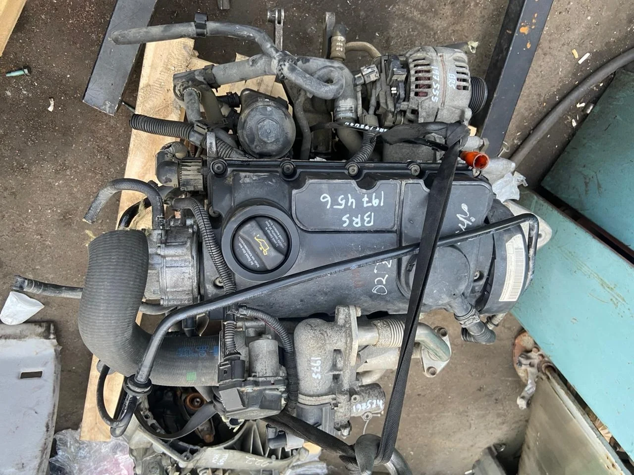 Клапан рециркуляции выхлопных газов  AUDI A3, SKODA OCTAVIA 1Z, VOLKSWAGEN GOLF 5, JETTA 5, PASSAT B6 2,0 BMP 2005- б/у A3(2004-2013);GOLF 5(2004-2009);PASSAT B6(2005-2010);JETTA 5(2005-2009);TOURAN(2003-2010)