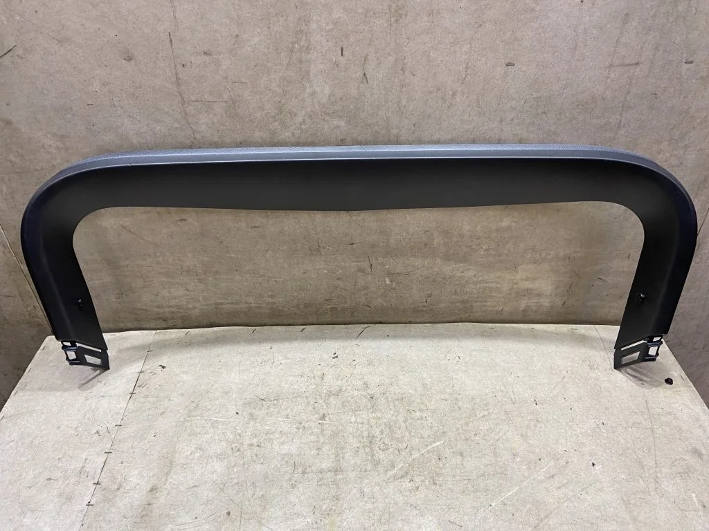 Обшивка задней двери Nissan Qashqai J11