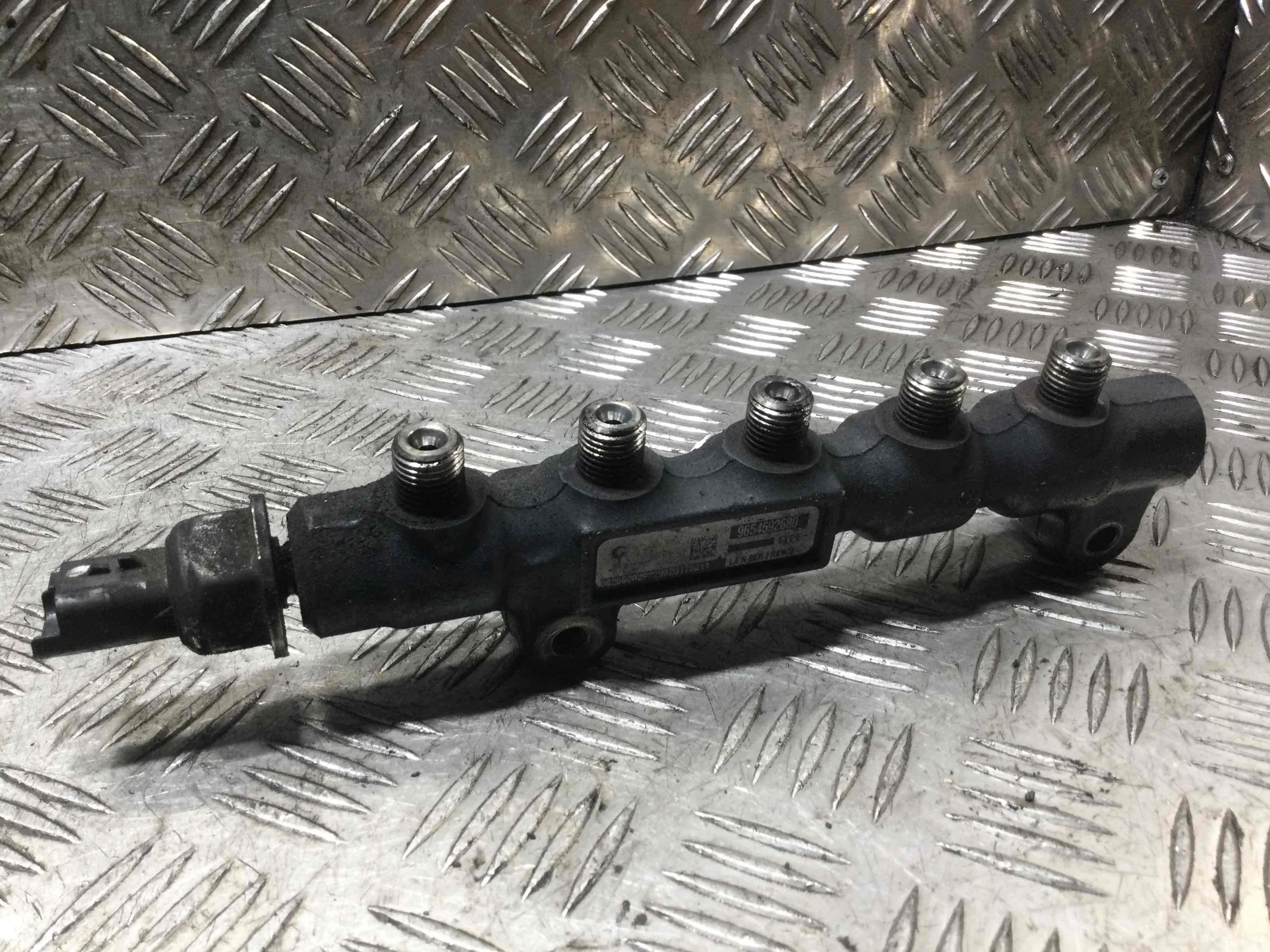 Топливная рампа Citroen C4 Picasso C4 Picasso (UD) 2006 - 2013 дизель 1.6 HDI Механика Минивэн