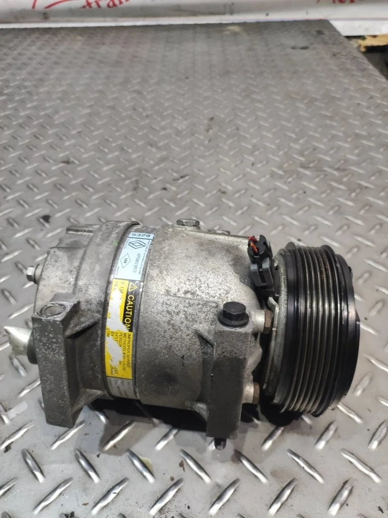 Компрессор кондиционера Renault Laguna 2003 8200021822 1 1.9 DCI