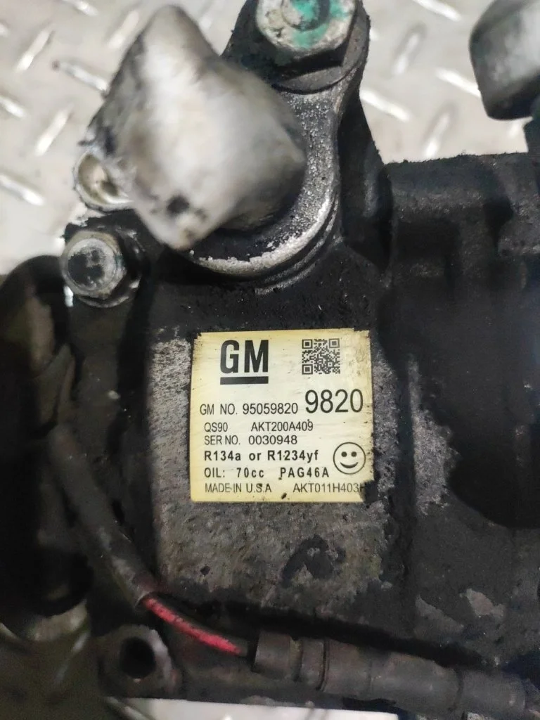Компрессор кондиционера Chevrolet Aveo 2011 95059820 T300 1.3 CRDI