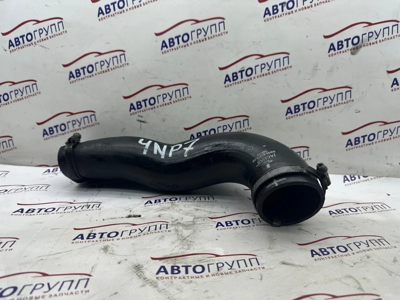 Патрубок интеркулера Jaguar XF 1 2011 X250