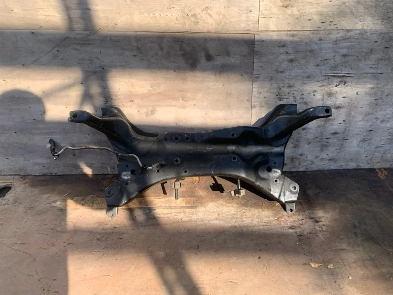 Подрамник Mitsubishi Lancer 9 2001-2008 CS3A/CS3W