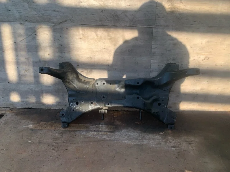 Подрамник Mitsubishi Lancer 9 2001-2008 CS3A/CS3W