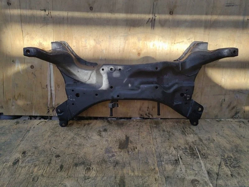 Подрамник Mitsubishi Lancer 9 2001-2008 CS3A/CS3W