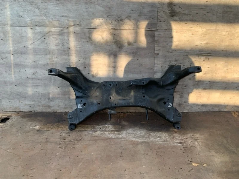 Подрамник Mitsubishi Lancer 9 2001-2008 CS3A/CS3W
