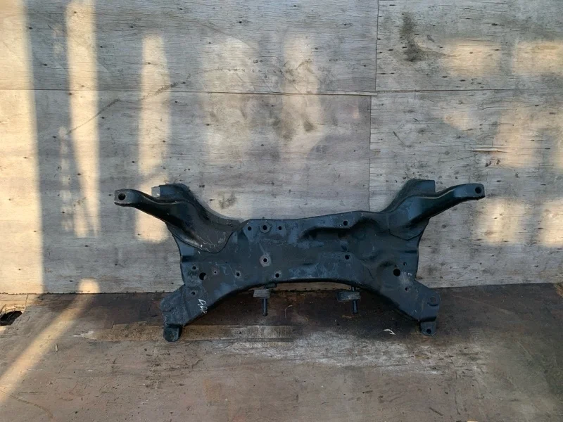 Подрамник Mitsubishi Lancer 9 2001-2008 CS3A/CS3W