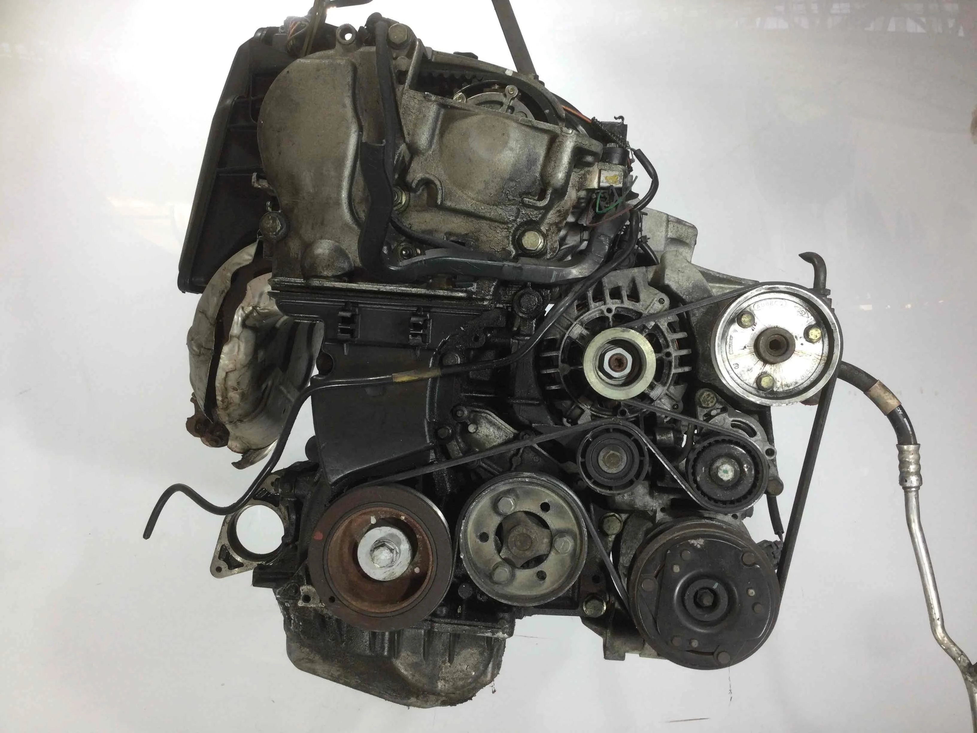 Двигатель Renault Scenic Scenic I (JA) 1996 - 2003 бензин 2.0 i Автомат Минивэн
