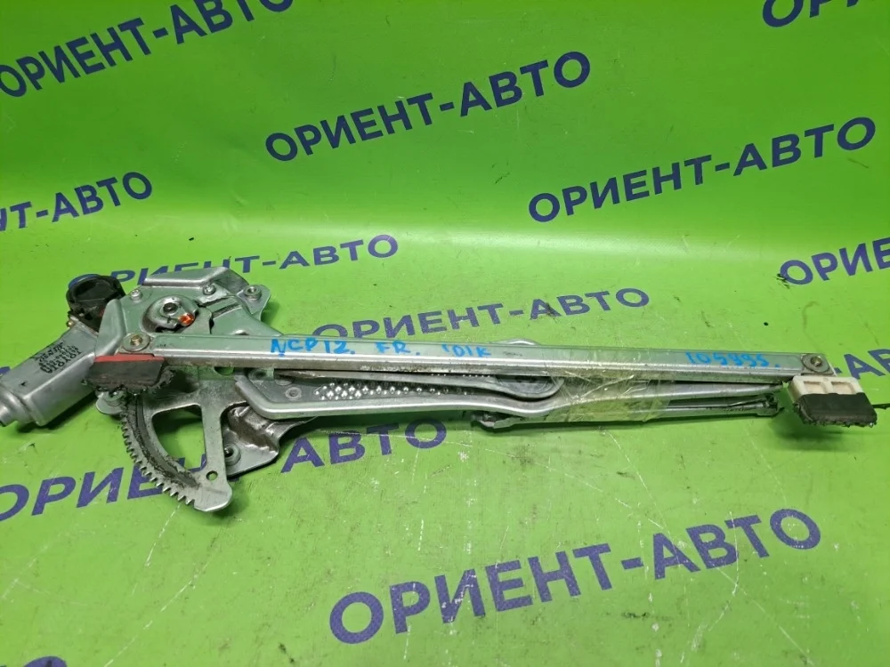 Стеклоподъемник Toyota Platz 6980152010 NCP12, передний правый