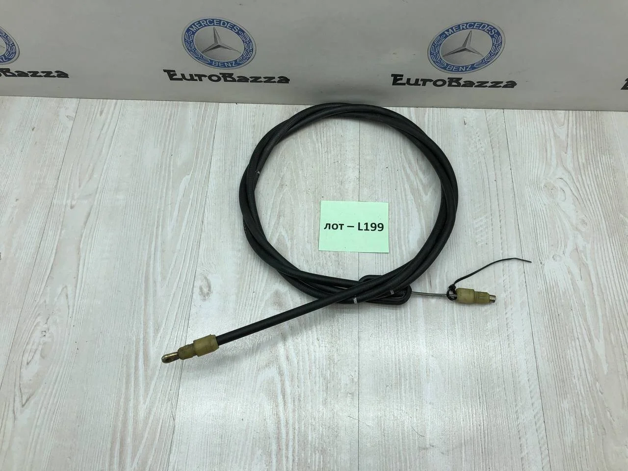 Трос стояночного тормоза Mercedes W203