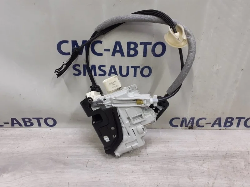 Замок двери Volkswagen Touareg 4G0839016 NF, задний правый