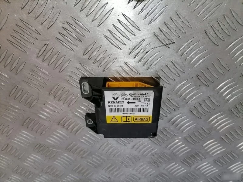 Блок AIR BAG Renault Logan 2004-2016 8201002828 1.6