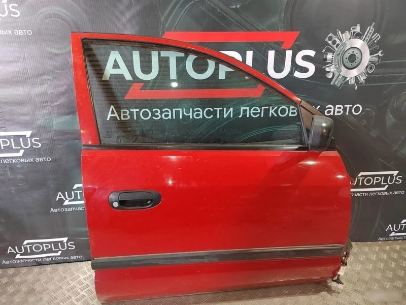 Дверь Mitsubishi Space Star MR954410 1.6, передняя правая