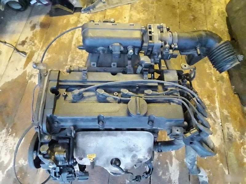 Двигатель Hyundai Elantra 2110126C50 XD G4ED-G