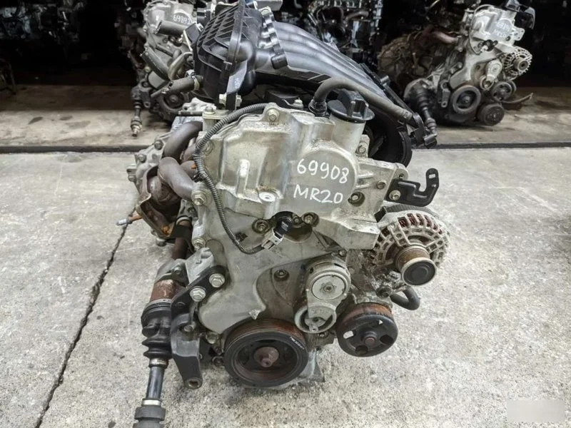 Двигатель Nissan Qashqai 2006-2013 10102BR21A MR20DE