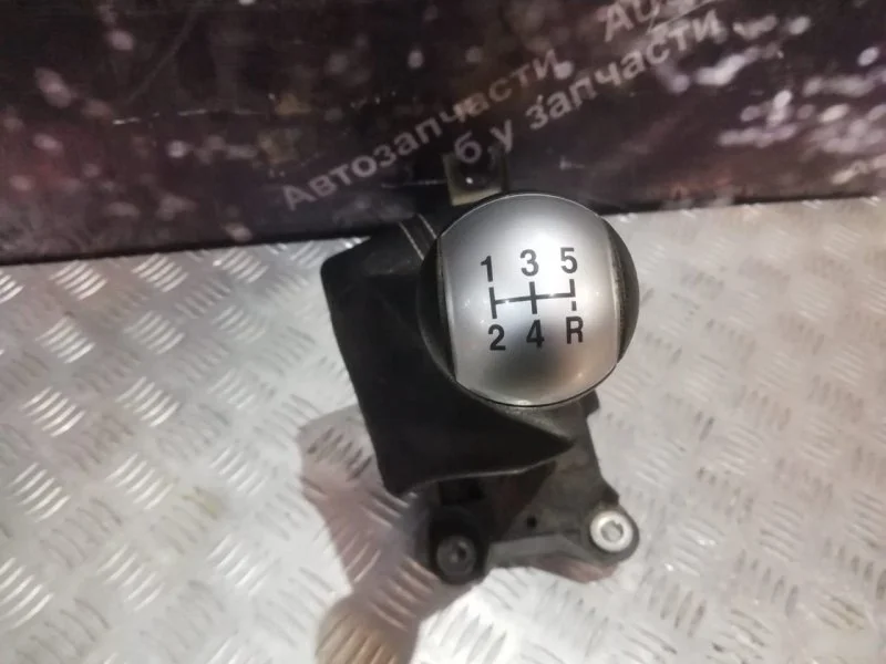 Кулиса МКПП Ford Focus 2 2004-2011 1378329 1.8