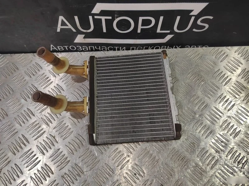 Радиатор печки Nissan Maxima 1999-2006 271404Y900 A33 2.0