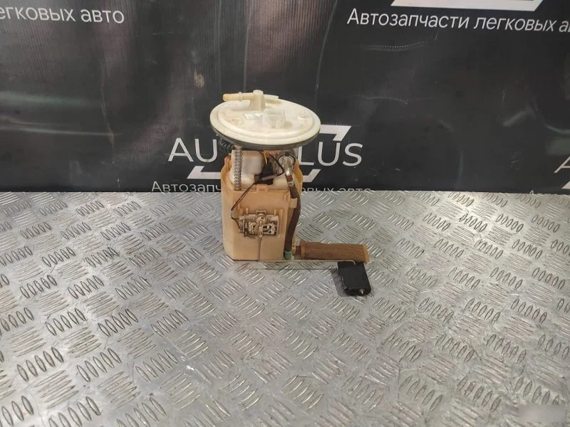 Топливный насос Kia Ceed 2006-2012 311101H000 1.6