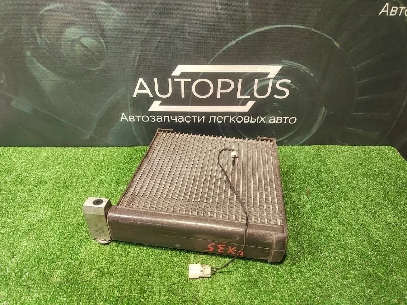 Радиатор кондиционера Infiniti Fx35 2003 27281JF10A VQ35DE