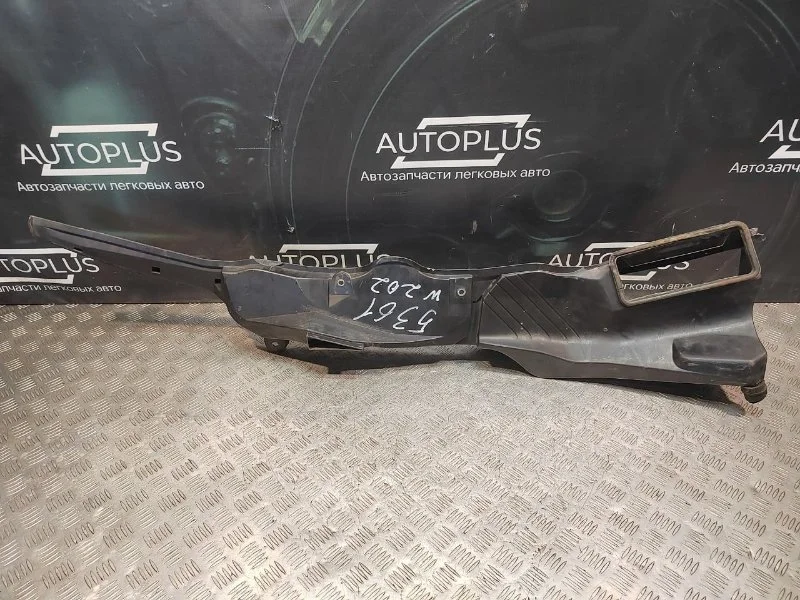 Водосток Mercedes Benz C 230 A2028300044 2.3 M 111.974