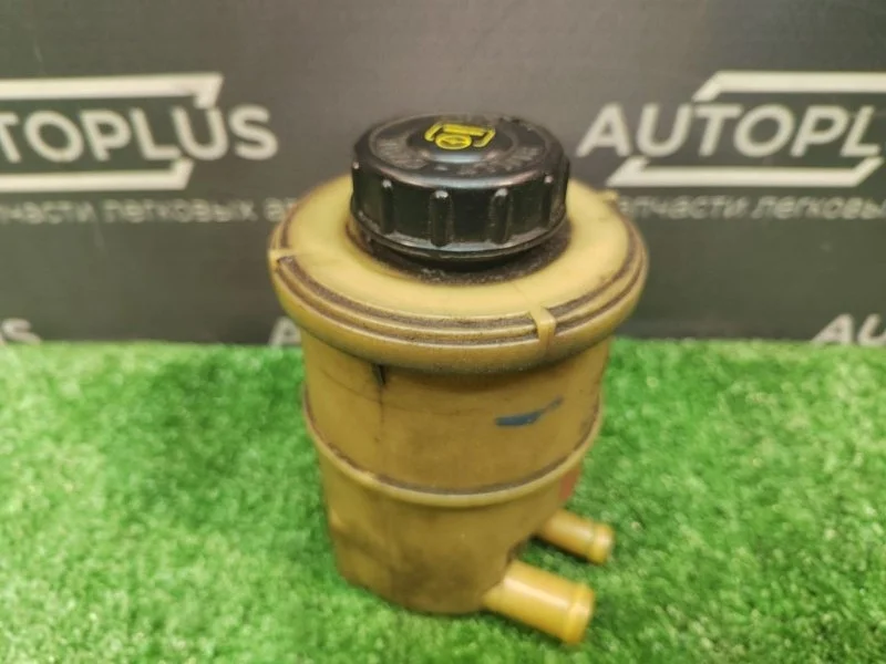 Бачок гур Nissan Almera 2016 491804AA0A G15 K4M 848