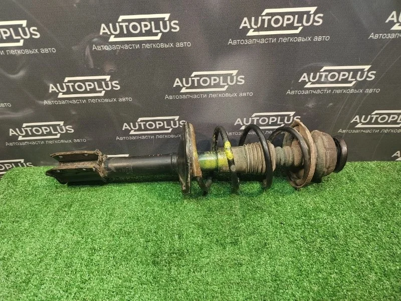 Стойка Nissan Almera 2016 5611000Q0B G15 K4M 848, передняя правая