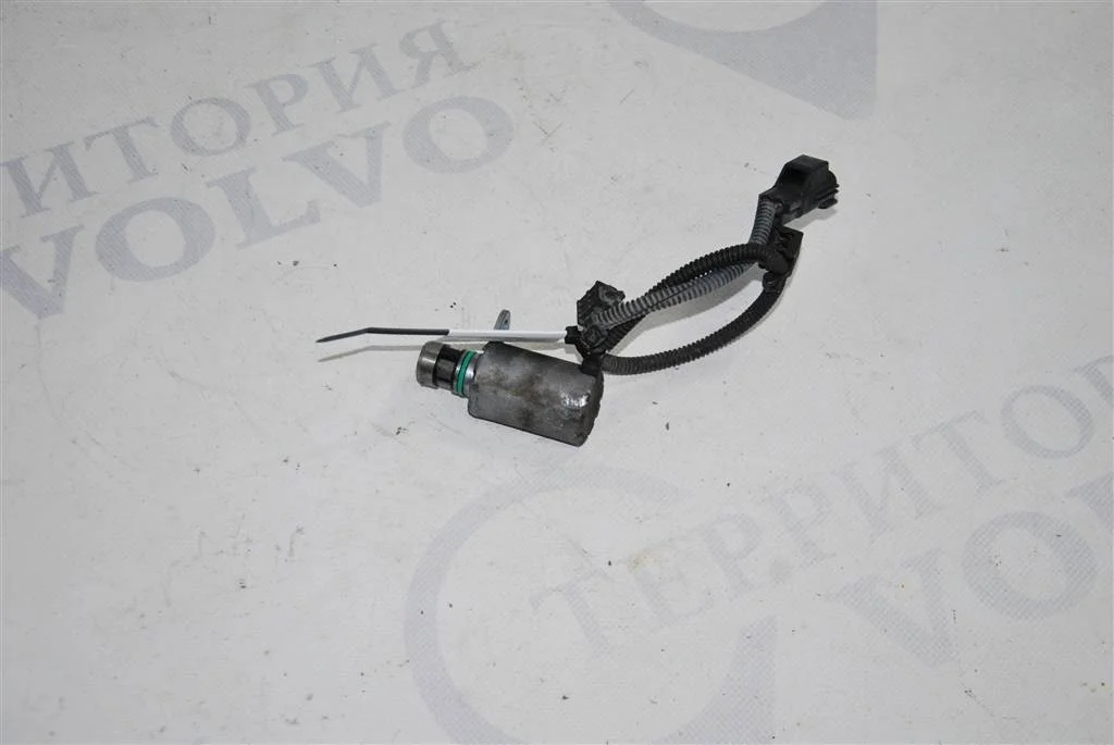 Клапан охлаждения поршней