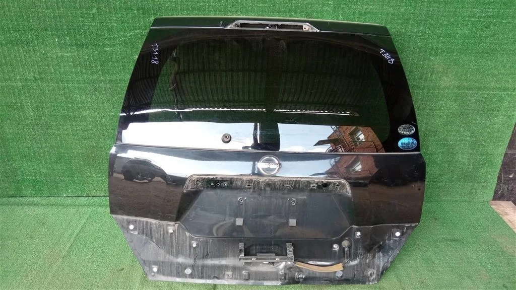 Б.у. стекло NISSAN X-TRAIL T31 NISSAN X-TRAIL T31