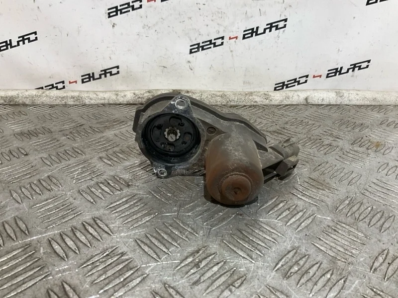 Моторчик стояночного тормоза Renault Megane 2012 440110675R 3 2.0, задний