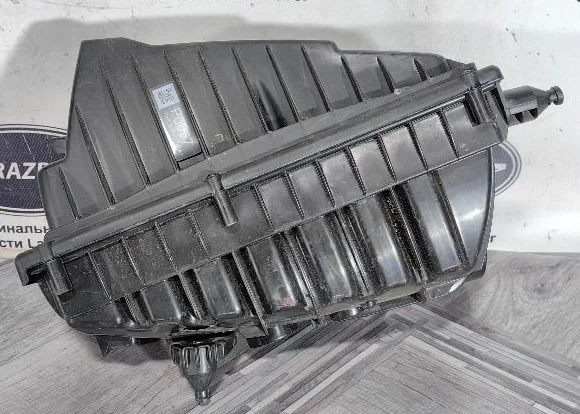 Корпус воздушного фильтра Range Rover Sport 2 L494