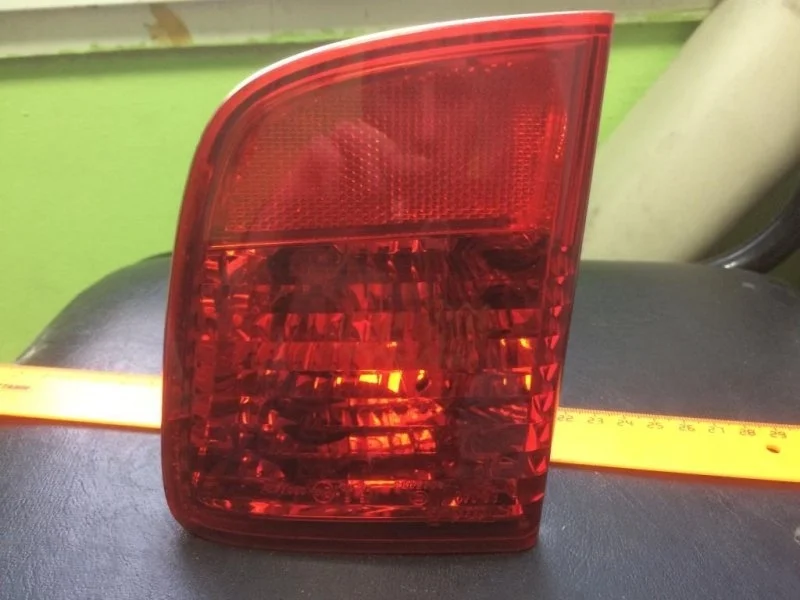 Фонарь задний в бампер правый Toyota Land Cruiser 200 2013 8145760021 4.5