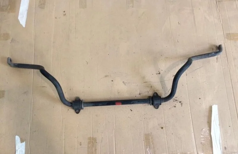 Стабилизатор передний Toyota Camry V50 2011> 2012 4881133160 2.5