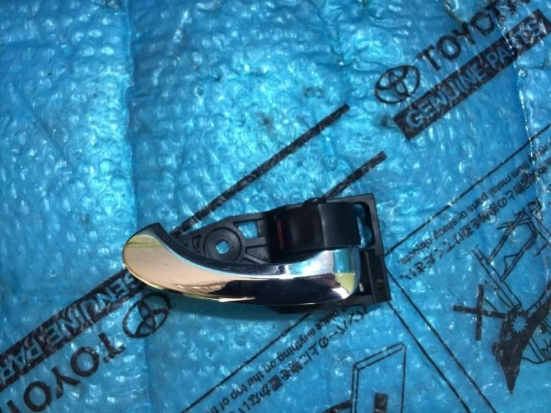 Ручка двери внутренняя правая Toyota Camry V40 2006-2011 2008 6920533090C0 3