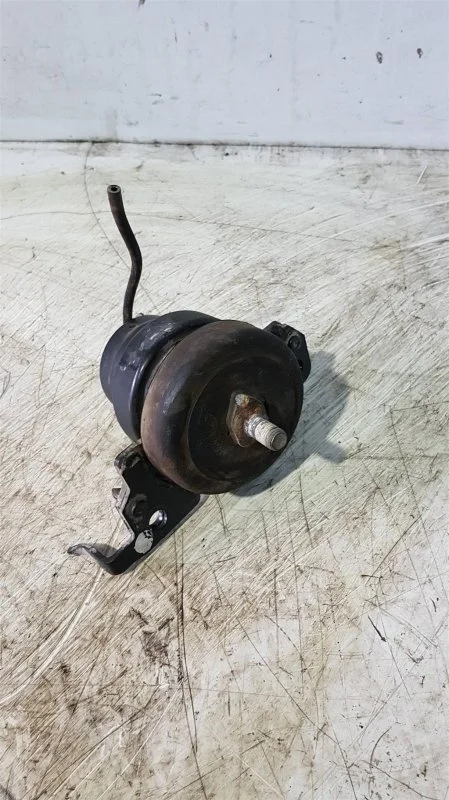 Опора двигателя передняя Toyota Land Cruiser 200 2018 1236151030 4