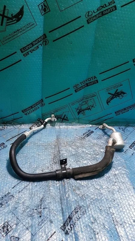 Трубка кондиционера Toyota Land Cruiser 200 2018 8870460440 4