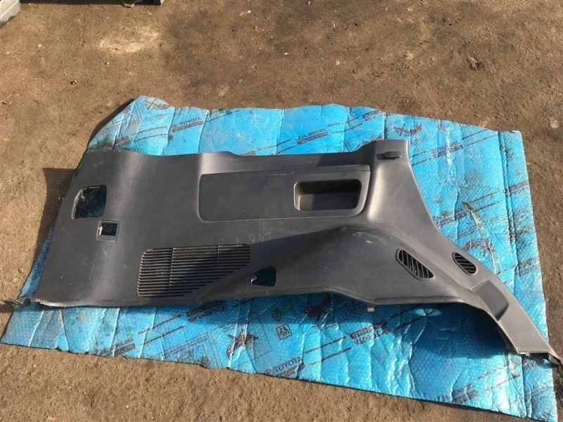 Обшивка багажника левая Toyota Land Cruiser 200 2012 6252060E10C0 4