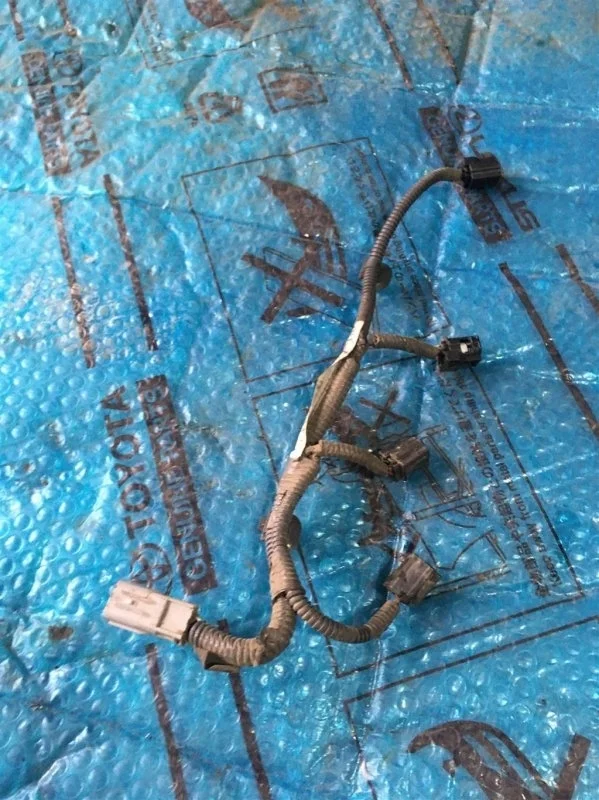 Проводка (коса) Toyota Land Cruiser 200 2012 8212634021 22