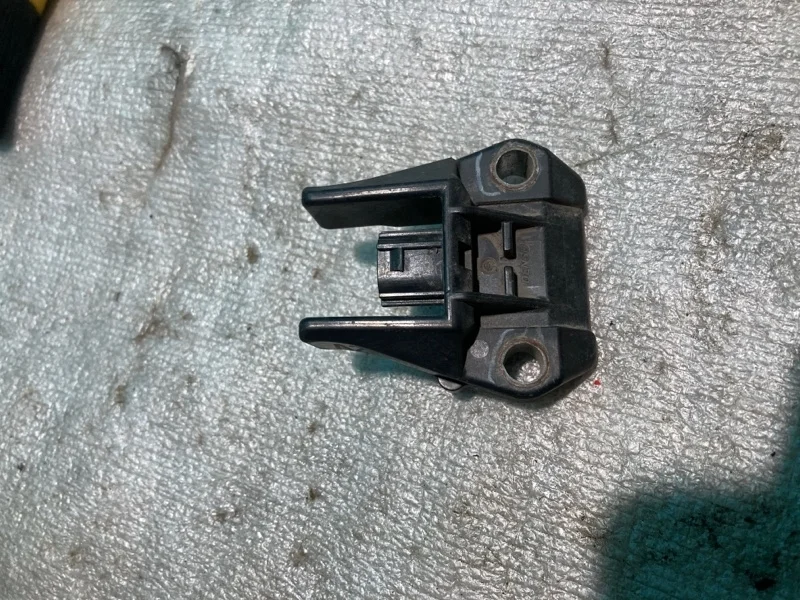 Датчик AIR BAG Toyota Highlander 2013 8917330160 2GR-FE 3.5