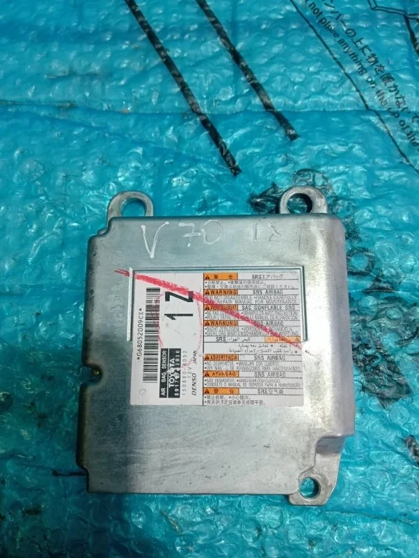 Блок управления AIR BAG Toyota Camry 2018 8917033B30 V70 2GRFKS