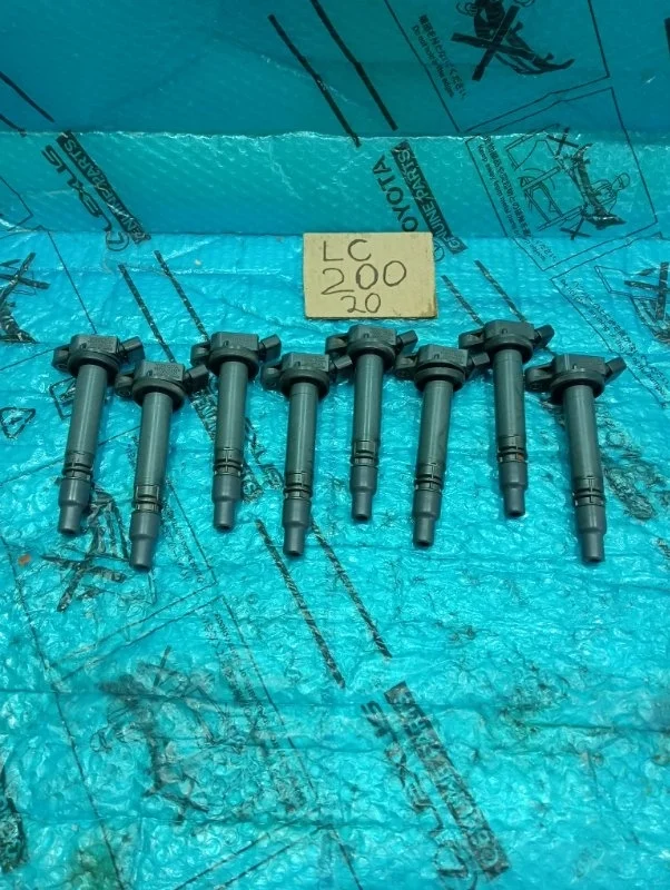 Катушка зажигания Toyota Land Cruiser 200 2020 9091902256 URJ202 4.6 1UR-FE
