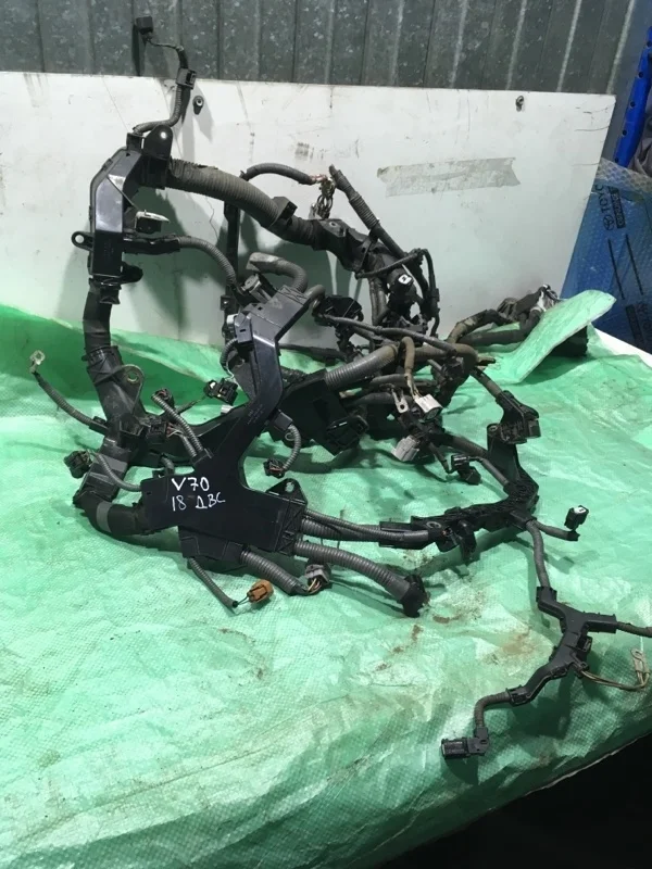 Проводка (коса) моторная Toyota Camry 2018 8212106Q50 V70 2GRFKS
