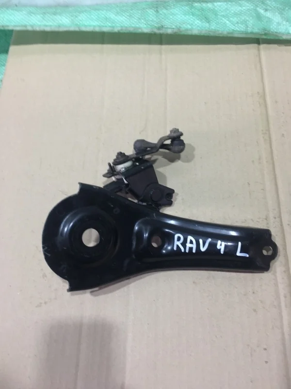 Датчик регулировки дорож. просвета Toyota Rav 4 Xa50 2018+ 8940842031 2GR