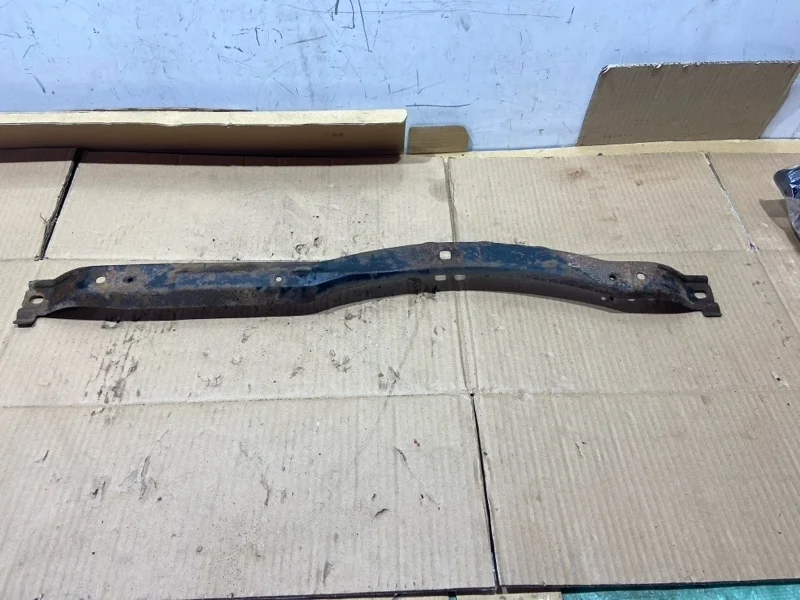 Усилитель бампера Toyota Land Cruiser 200 2016 5217260050 URJ202 1VD-FTV 4.5, задний