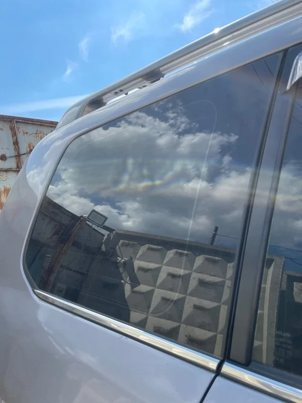 Стекло кузовное глухое правое Lexus Lx570 2011 6271060B61 URJ200 3UR-FE 5.7