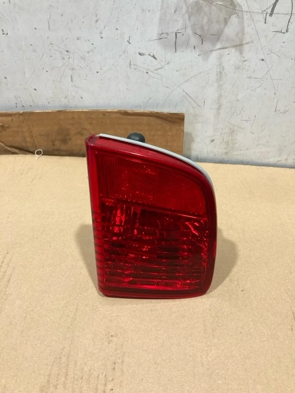 Фонарь задний противотуманный левый Lexus Lx570 2011 8145660031 URJ200 3UR-FE 5.7