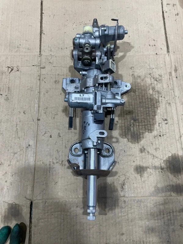 Колонка рулевая Toyota Land Cruiser 200 2013 4581060121 1VD-FTV 4.5