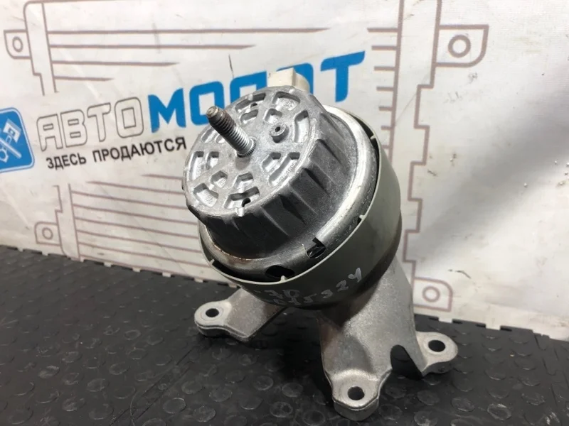 Опора ДВС левая Audi A6 C6 BDX CCE CCEA CHV CHVA