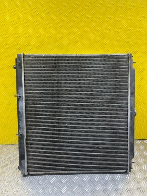 Радиатор (основной) Nissan Navara (D40) 2004-2015 2010 Пикап