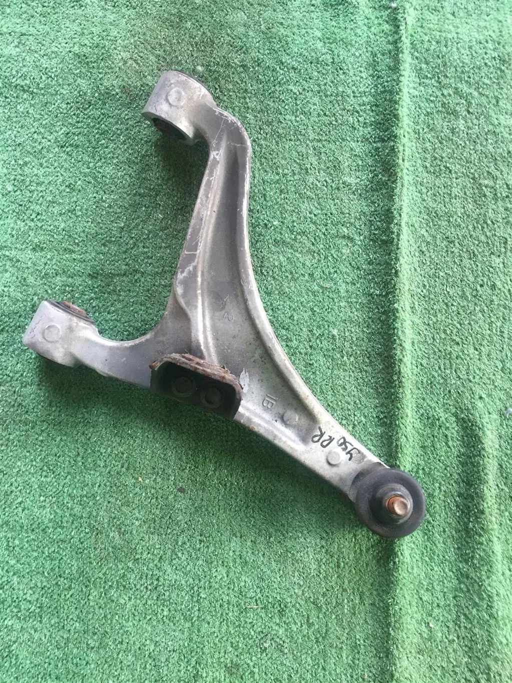 Б.у. рычаг INFINITI QX50 J50 INFINITI QX50 J50