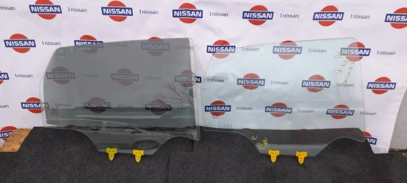 Стекло двери Nissan Qashqai 2006-2013 82300JD000 J10 HR16, заднее правое